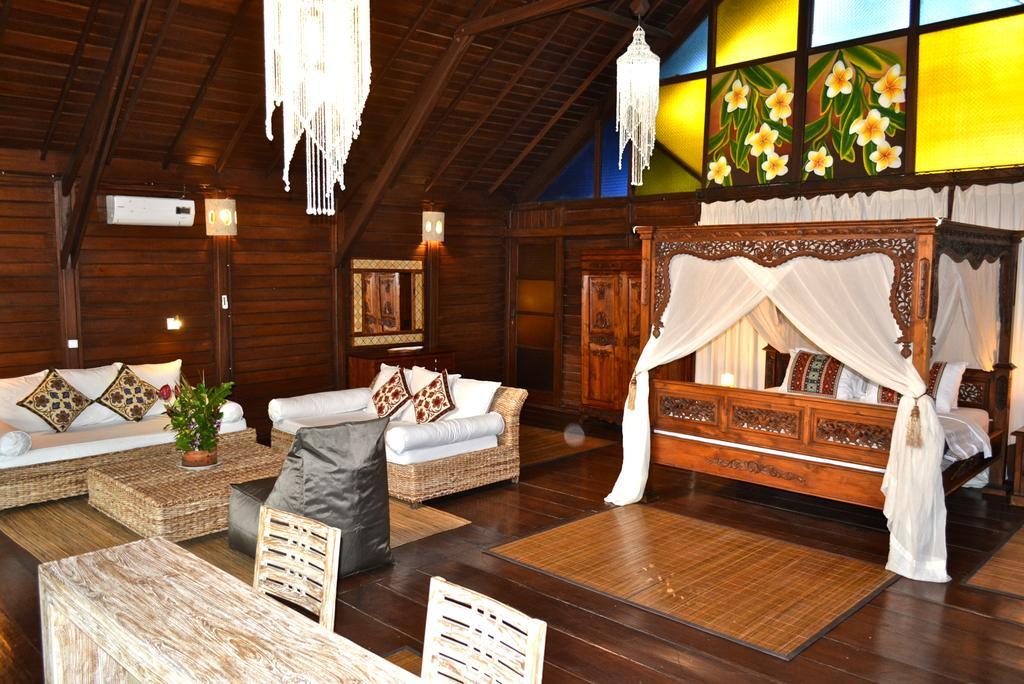 Villa Una 塞米亚克 外观 照片