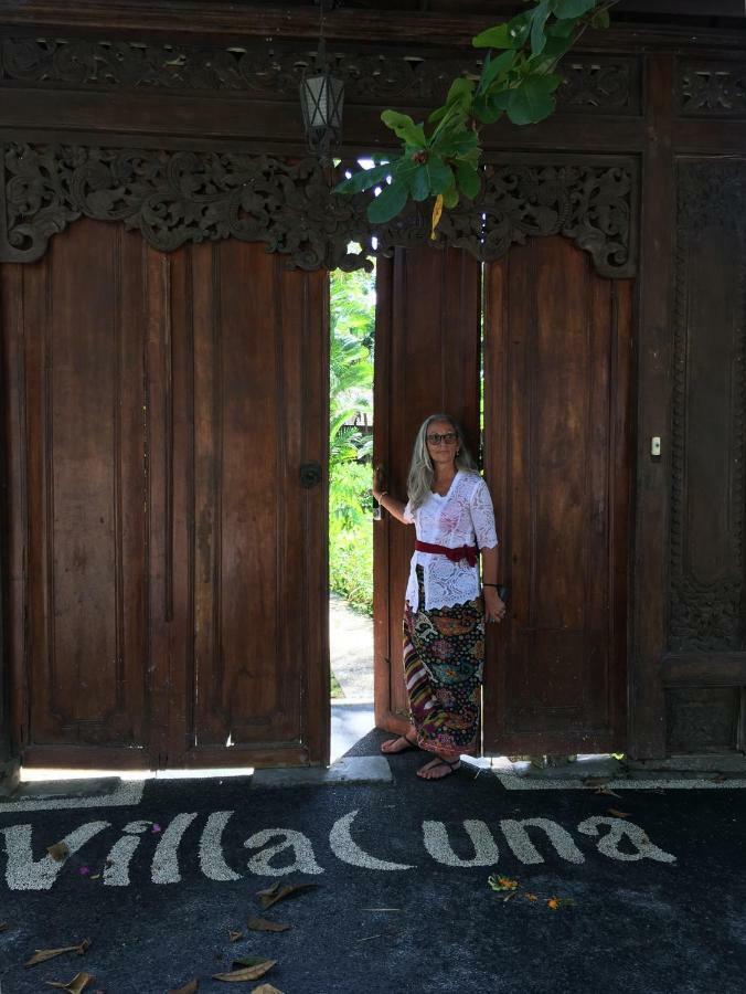 Villa Una 塞米亚克 外观 照片